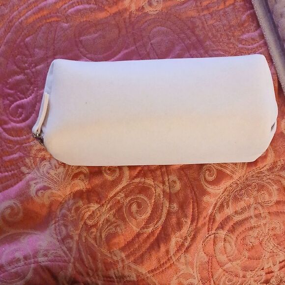 Kylie Cosmetics - Picture 5 of 6